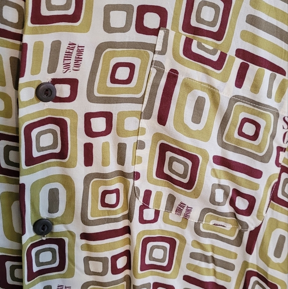 Vintage Designs by Anthony Southern Comfort Short Sleeve Button-Up Shirt - Picture 3 of 5
